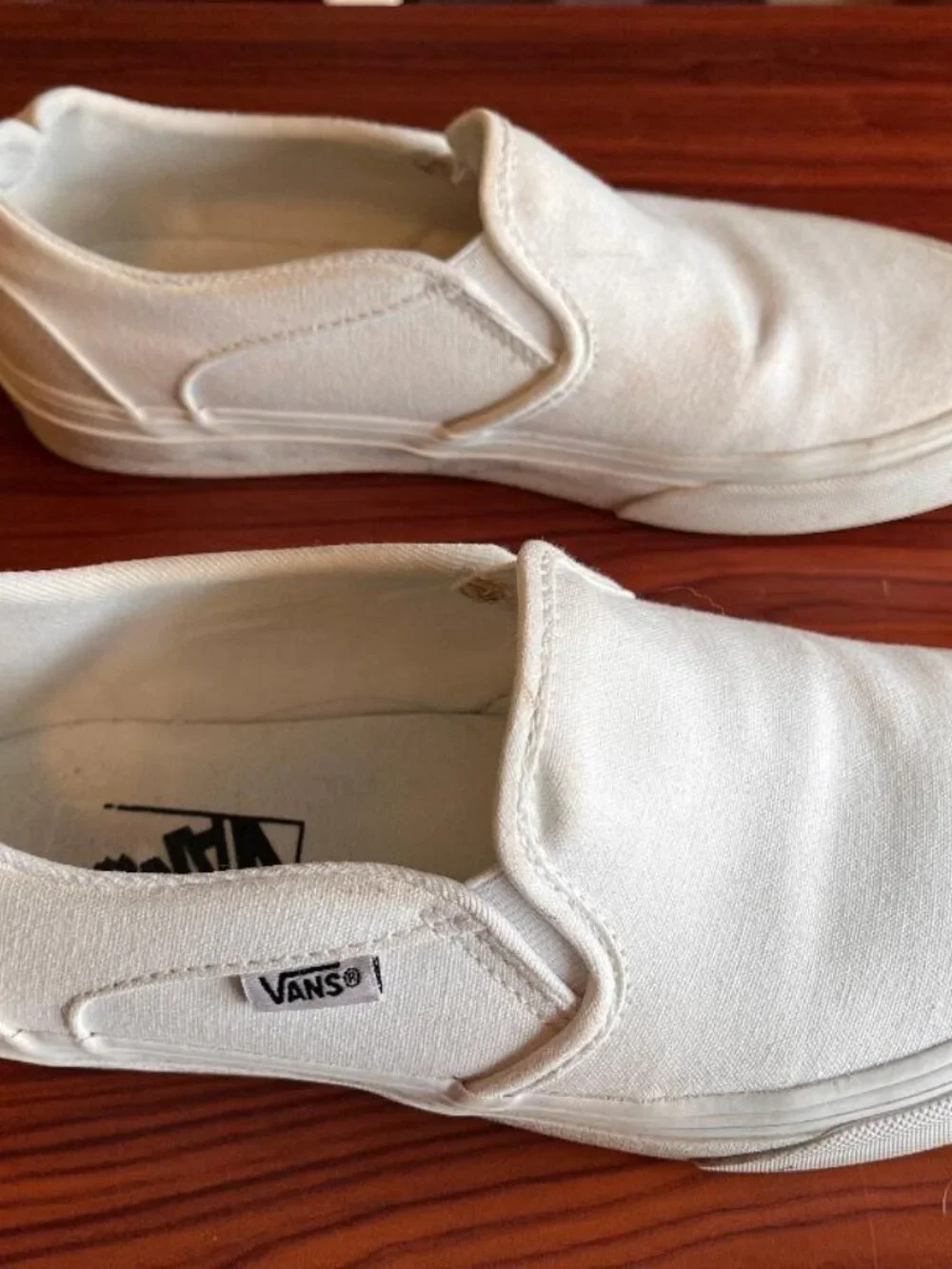 Vans Classic Slip On Shoes Womens 7.5 White Off The Wall Canvas Low Sneakers